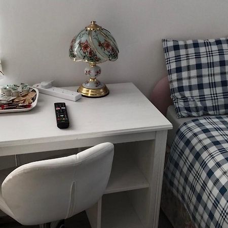 White House Ensuite Double Bedroom Warrington  Eksteriør bilde