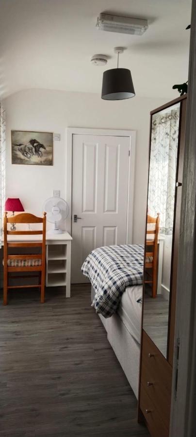 White House Ensuite Double Bedroom Warrington  Eksteriør bilde